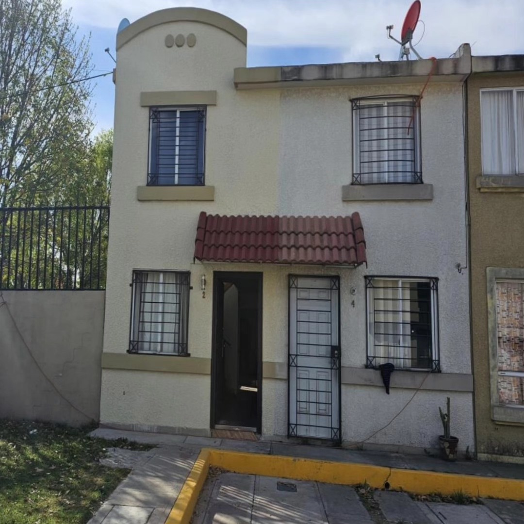 Cocina de Casa en venta - Calle Rio Rioni, Valle San Rafael Ojo d…