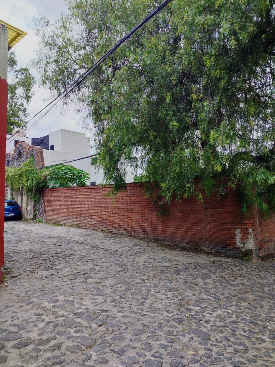 Sala de Terreno en venta - Privada 5 de Mayo, Santa María Tepepan,…