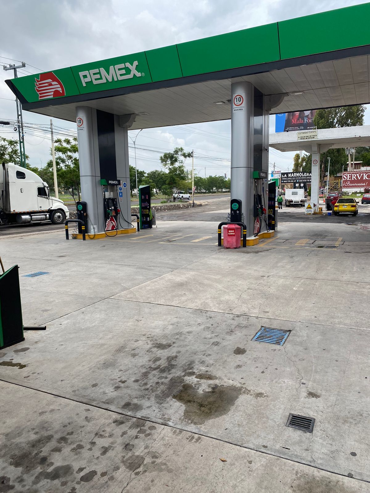 Cocina de Local comercial en venta - San Luis Potosí - Santiago de Querétaro…