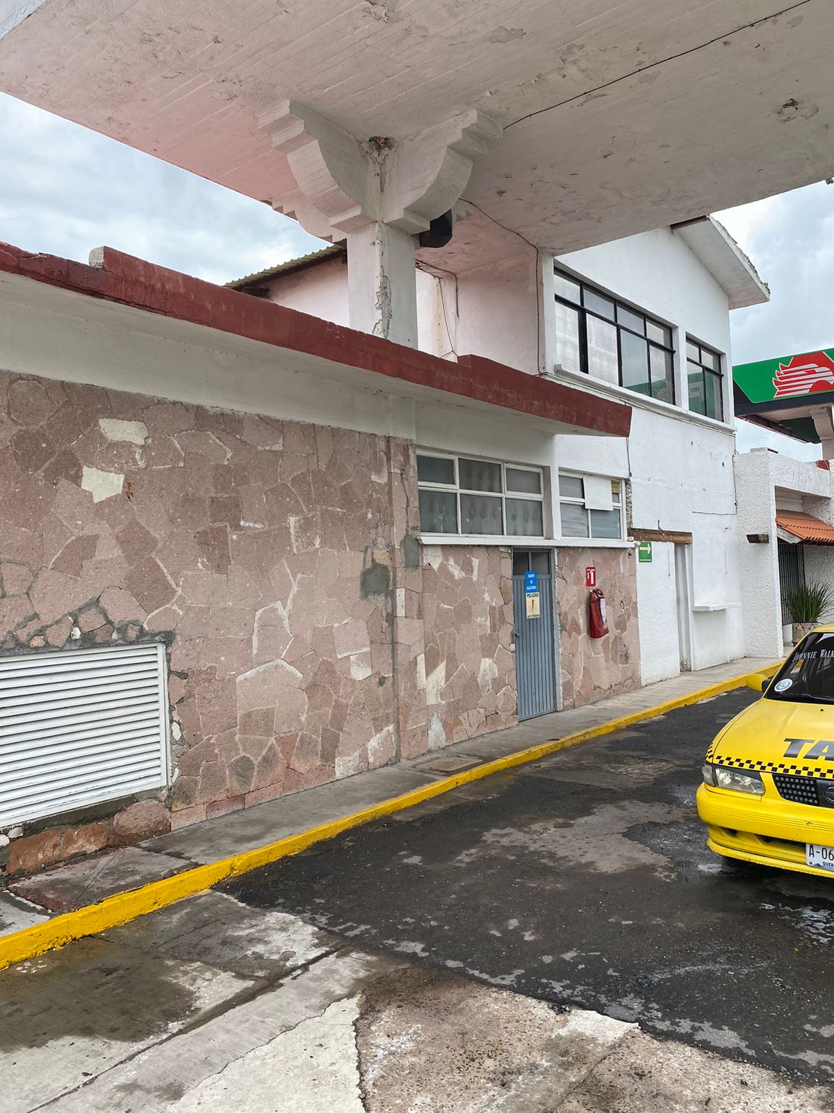 Sala de Local comercial en venta - San Luis Potosí - Santiago de Querétaro…